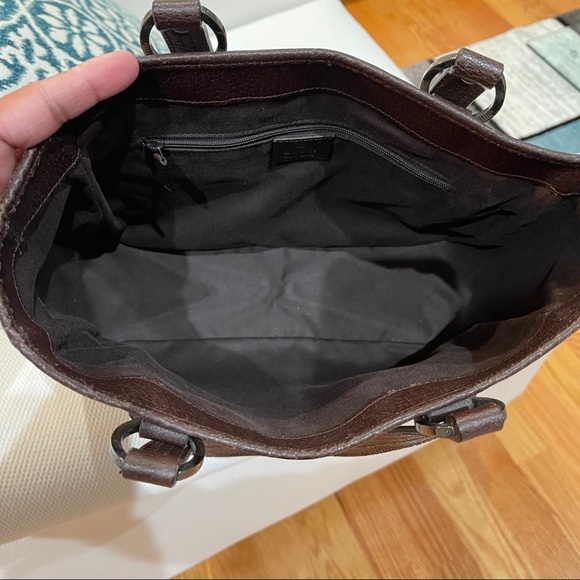 Gucci bag 💯% authentic!! - Picture 10 of 16